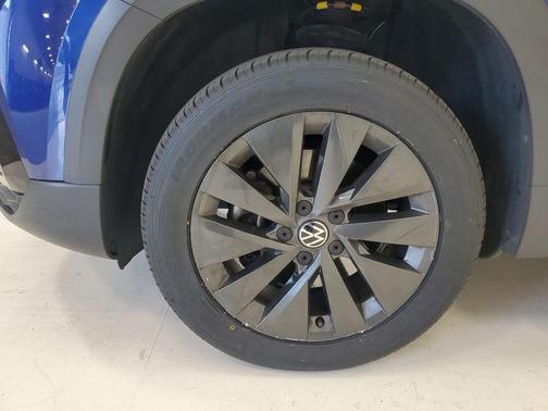 Dusk Blue Metallic 2022 Volkswagen Taos 1.5T S