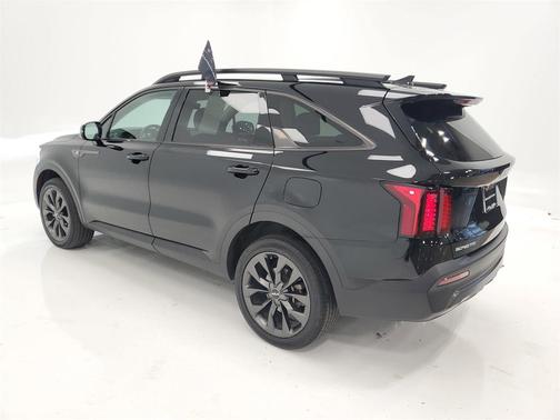 2023 Kia Sorento EX