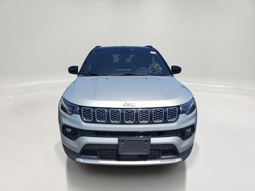 Silver Zynith Metallic Clearcoat 2025 Jeep Compass Limited