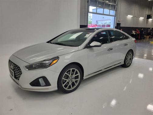 2019 Hyundai SONATA Limited 2.0T