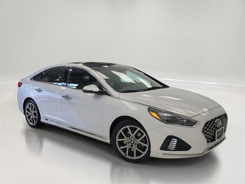 2019 Hyundai SONATA Limited 2.0T