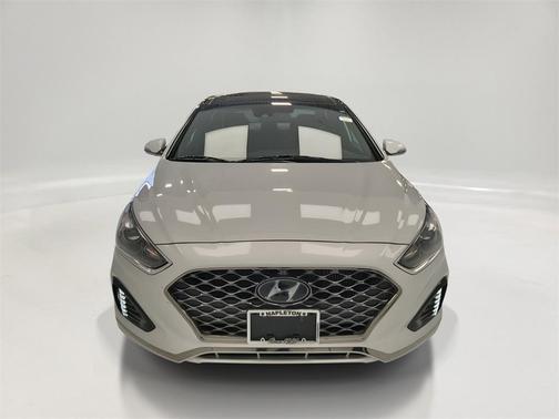 2019 Hyundai SONATA Limited 2.0T