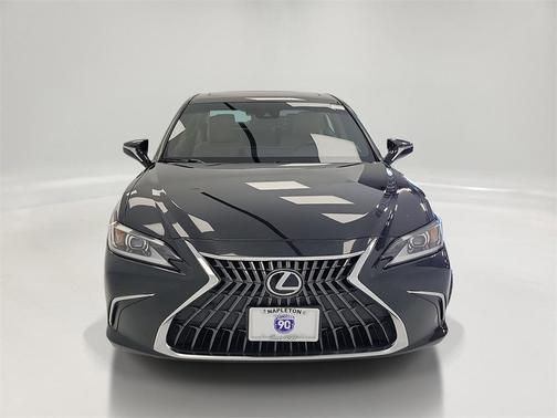 2022 Lexus ES 350 Base