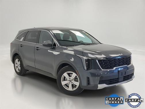 2024 Kia Sorento LX