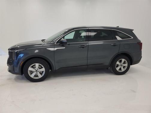 2024 Kia Sorento LX