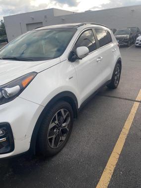 2022 Kia Sportage EX