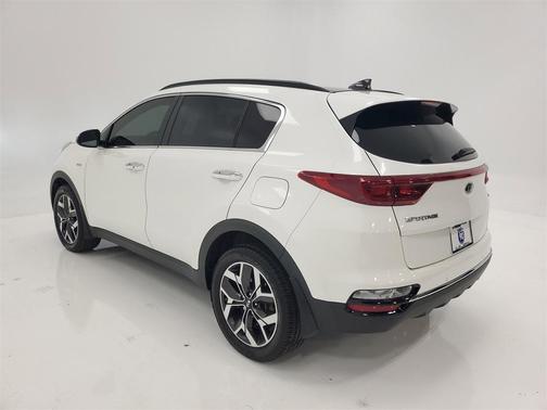 2022 Kia Sportage EX