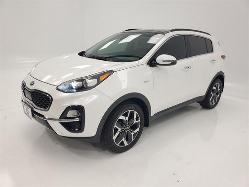 2022 Kia Sportage EX