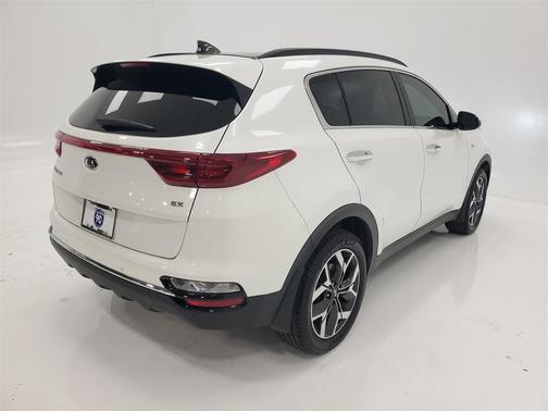 2022 Kia Sportage EX