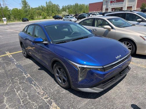 Deep Sea Blue 2025 Kia K4 LXS