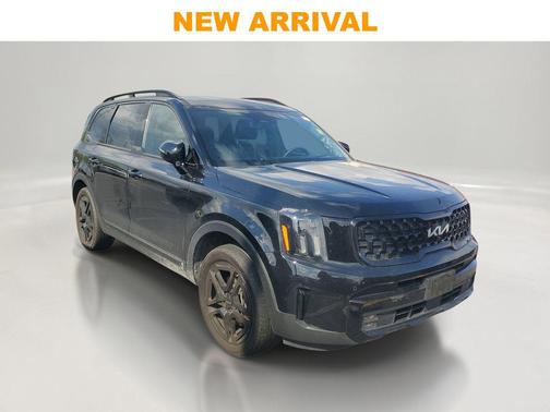 Ebony Black 2024 Kia Telluride SX Prestige X-Line