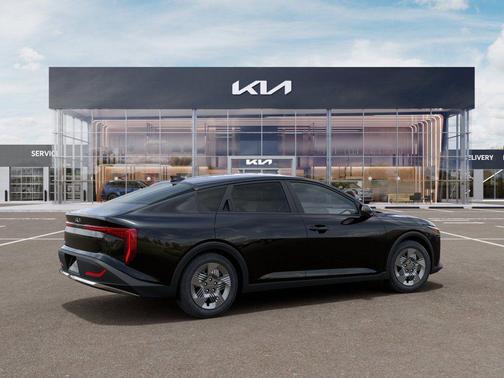 Black Pearl 2026 Kia K4 LX