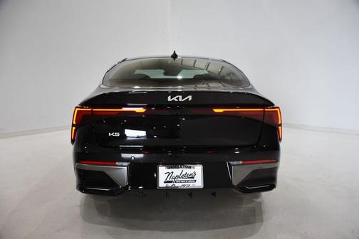2026 Kia K5 LXS FWD