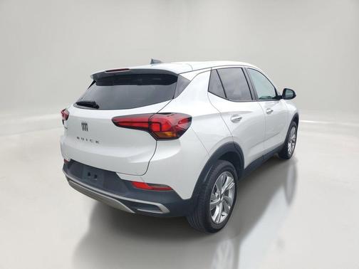 Summit White 2025 Buick Encore GX Preferred