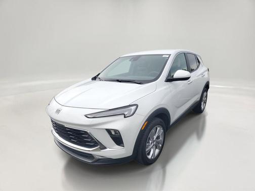 Summit White 2025 Buick Encore GX Preferred