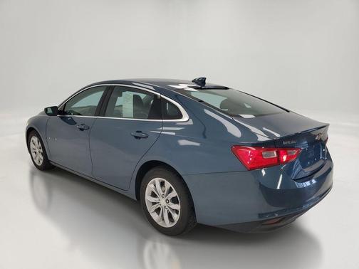 Lakeshore Blue Metallic 2024 Chevrolet Malibu FWD 1LT