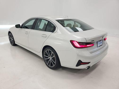 White Metallic 2021 BMW 330 xDrive