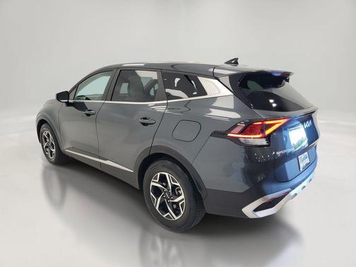 Gravity Gray 2023 Kia Sportage LX