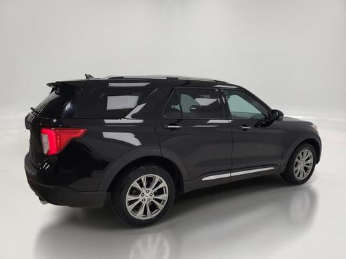 Black Metallic 2020 Ford Explorer Limited