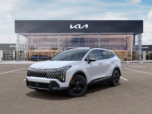 Glacial White Pearl 2026 Kia Sportage X-Line