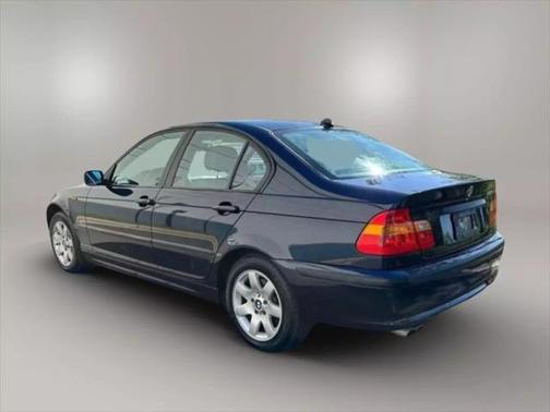 2005 BMW 325 325xi AWD 4dr Sedan