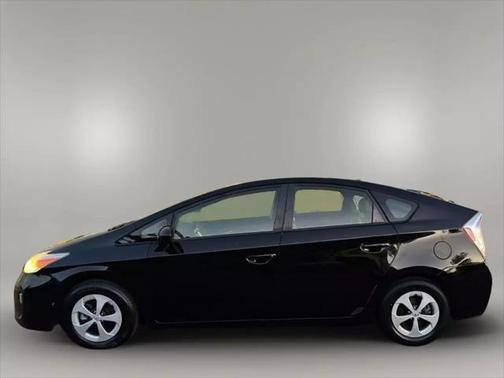 2014 Toyota Prius Two