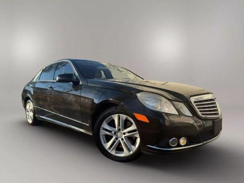2010 Mercedes-Benz E-Class E 350 4MATIC Sedan 4D