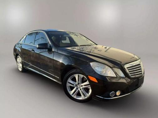 2010 Mercedes-Benz E-Class E 350 4MATIC Sedan 4D