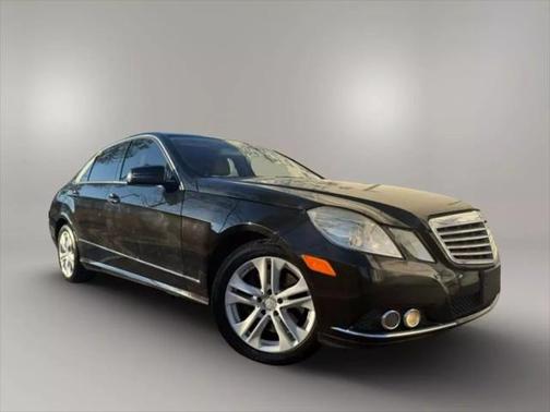 2010 Mercedes-Benz E-Class E 350 4MATIC Sedan 4D