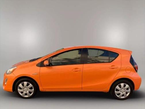 2015 Toyota Prius c One