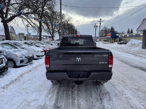 2018 RAM 1500 Express