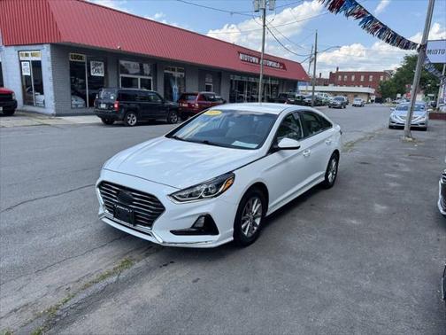 2018 Hyundai SONATA SE
