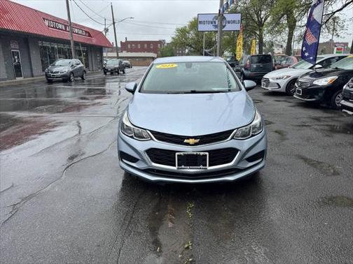 2018 Chevrolet Cruze LS