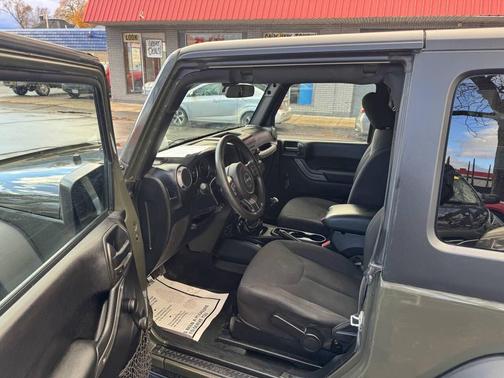 2015 Jeep Wrangler Sport