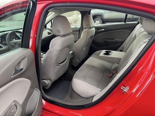 2016 Chevrolet Cruze LT Auto