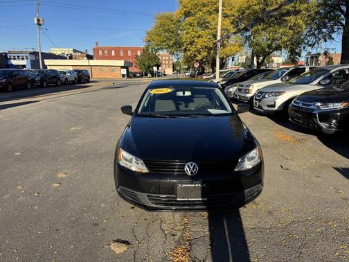 2012 Volkswagen Jetta SE