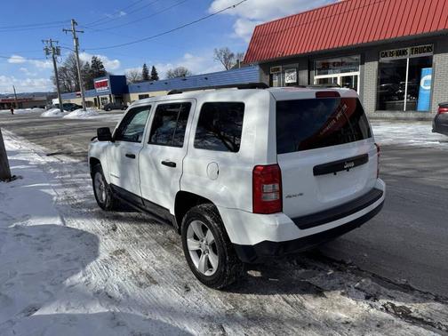 2017 Jeep Patriot Sport