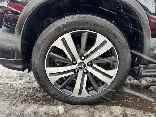 2020 Mitsubishi Outlander Sport SE