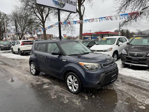 2015 Kia Soul +