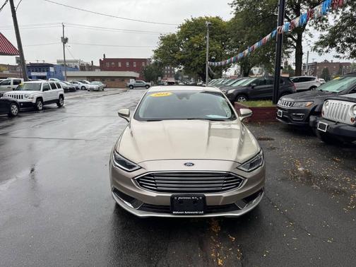 2018 Ford Fusion SE