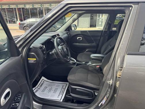 2017 Kia Soul Base