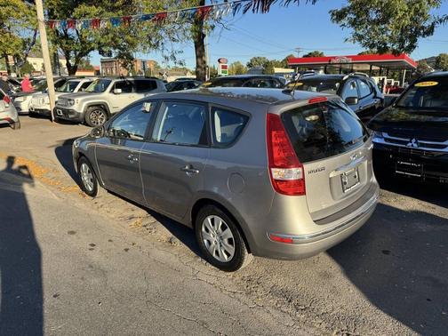 2012 Hyundai Elantra Touring GLS