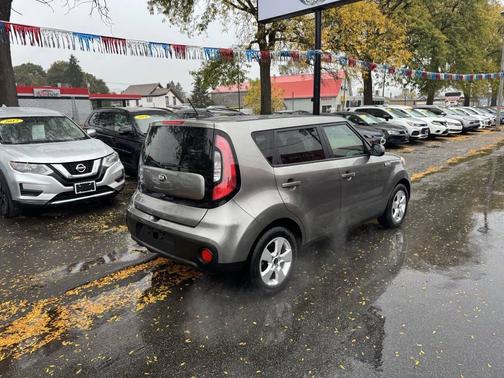 2019 Kia Soul Base