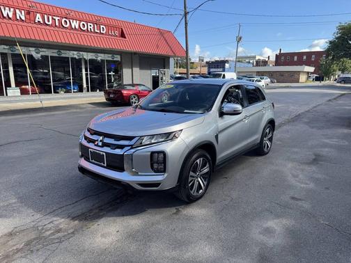 2020 Mitsubishi Outlander Sport SE
