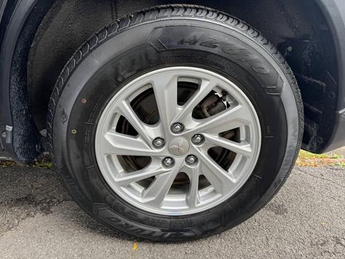 2019 Mitsubishi Eclipse Cross ES