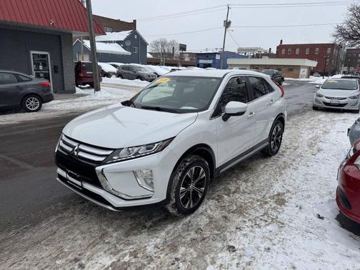 2018 Mitsubishi Eclipse Cross SE