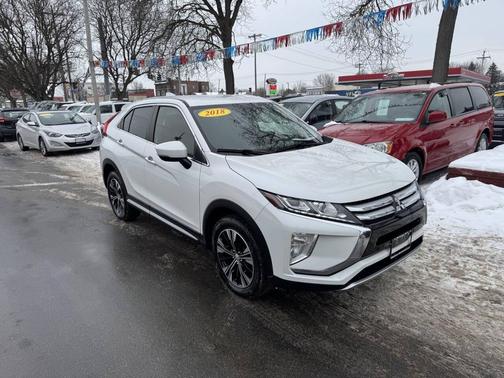 2018 Mitsubishi Eclipse Cross SE