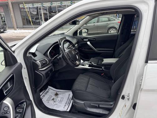 2018 Mitsubishi Eclipse Cross SE