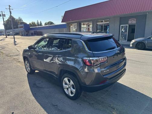 2021 Jeep Compass Latitude