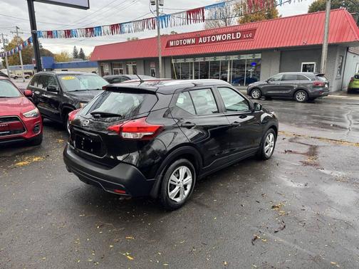2018 Nissan Kicks S